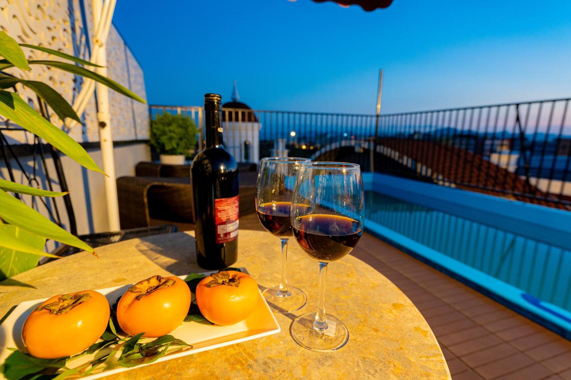 Sunland Halong Hotel And Restaurant 하롱 외부 사진